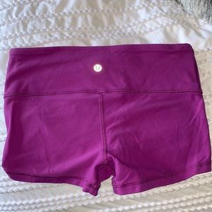 lululemon shorts size 4